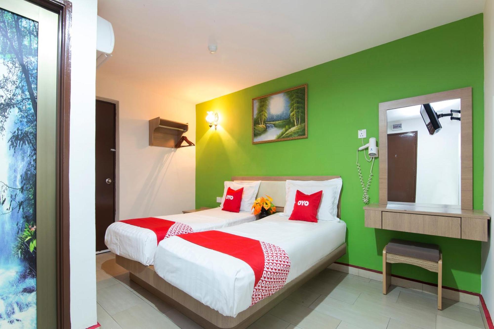 Valley View Hotel Lumut Exterior foto